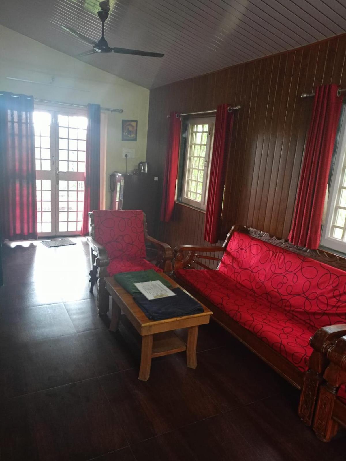 Вилла Bimalfarm At Koroli Hills Игатпури Экстерьер фото